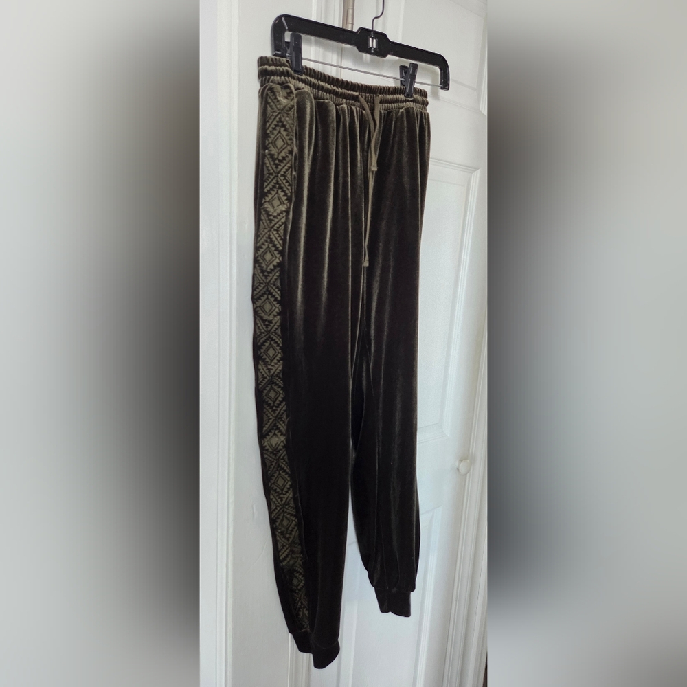 DRIFTWOOD Olive Green Velvet Joggers with Patterned Side